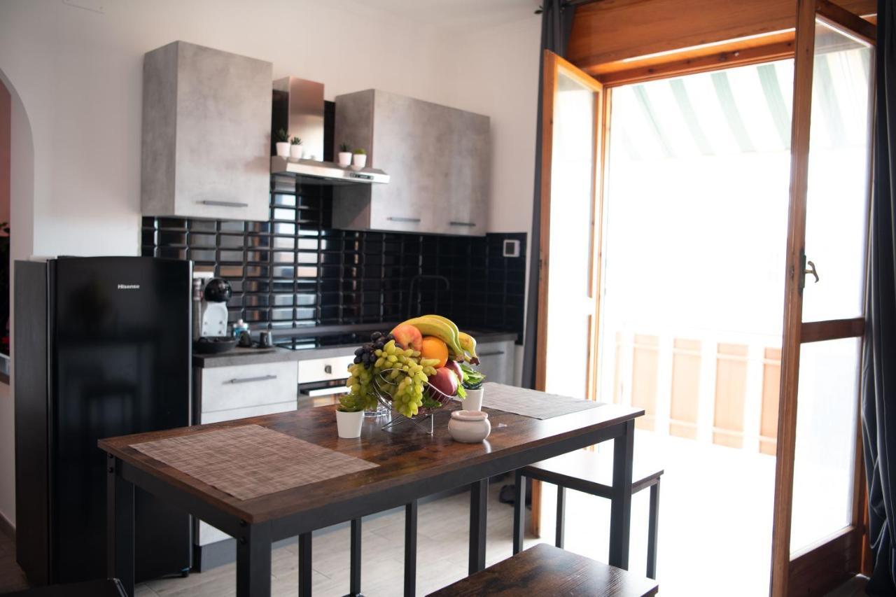 Cs Luxury House Lägenhet Lido di Ostia Exteriör bild